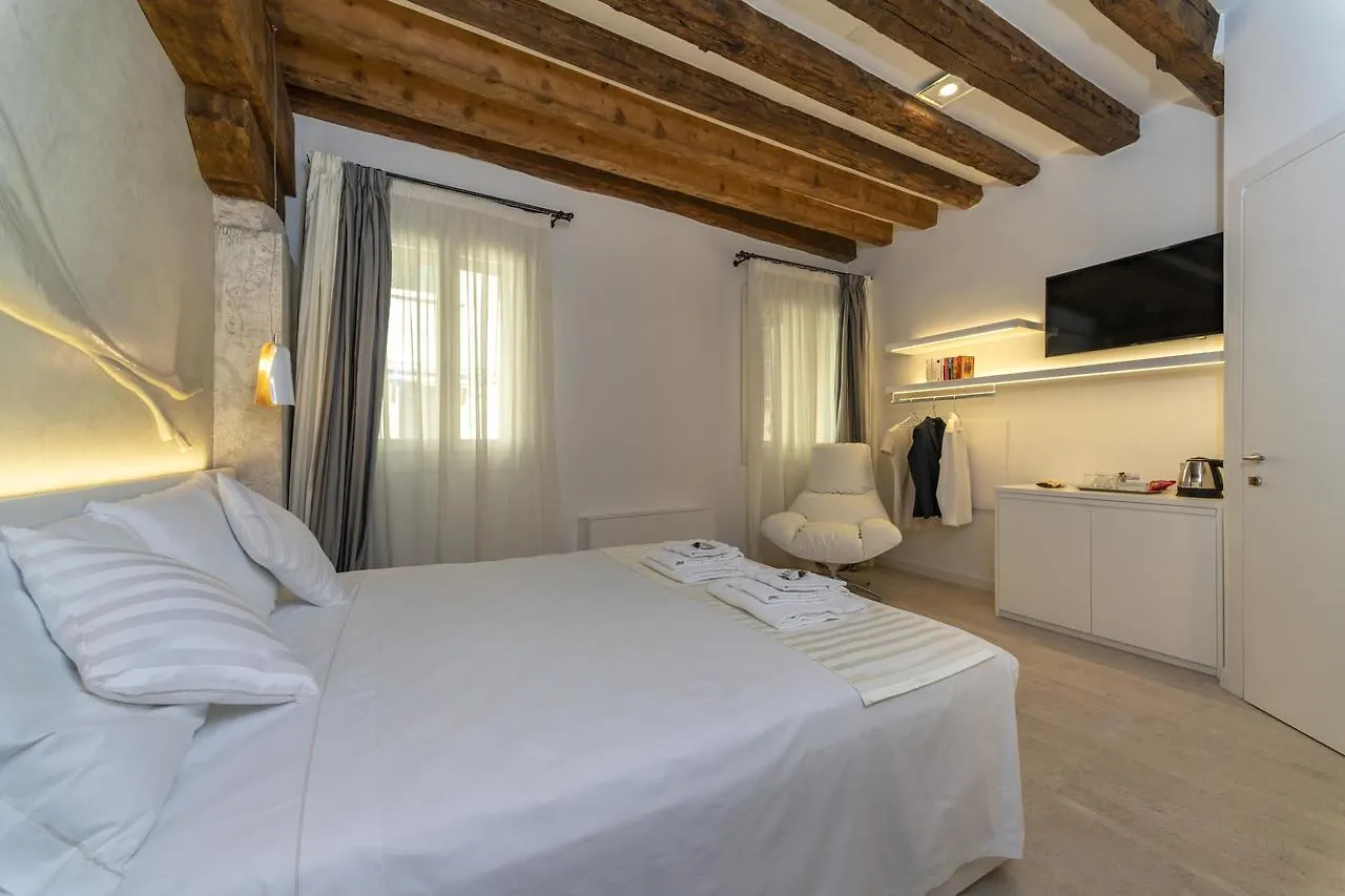 ** Guest house Ca' De La Fonte - Wenice Deep Culture Venice Italy